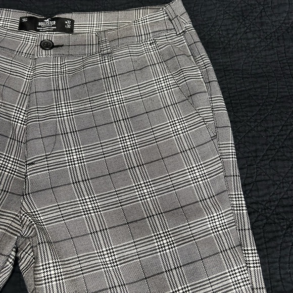 Hollister Plaid Pants - Picture 3 of 5